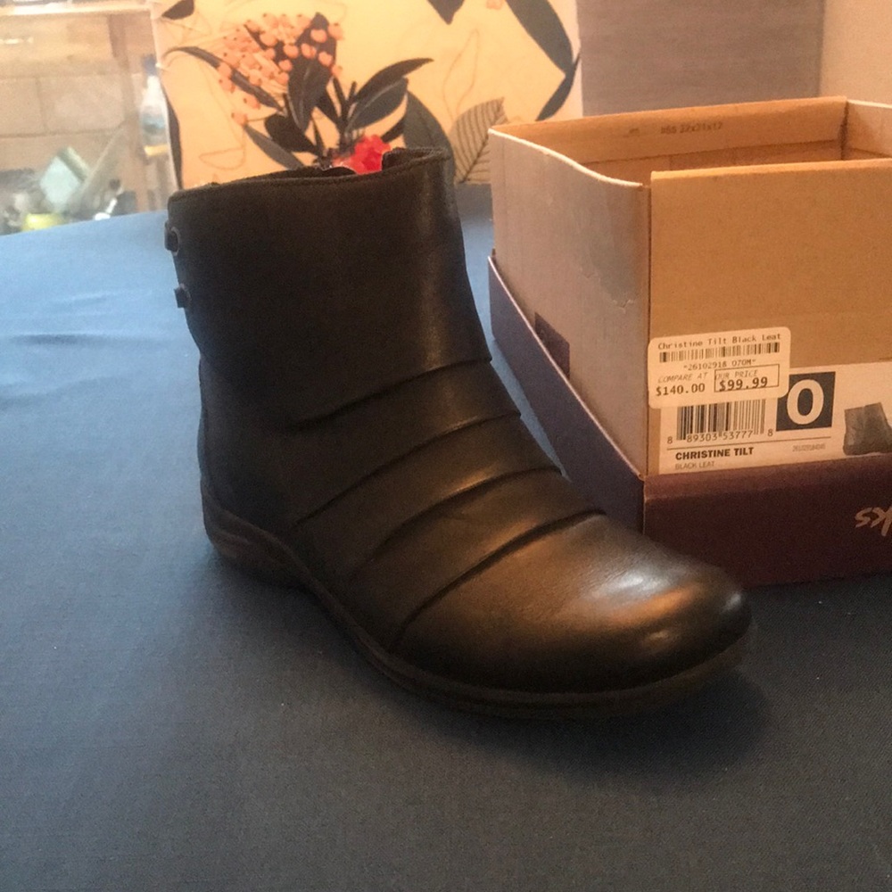 Clarks Ankle Booties